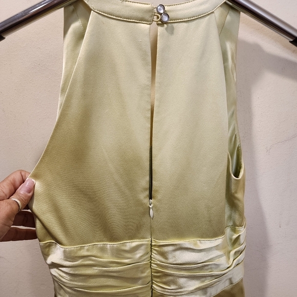 Kay Unger New York lime  100% silk body con sleeveless dress size 4 - Picture 8 of 13